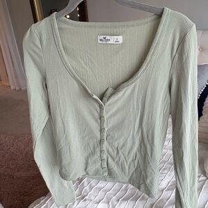Hollister Women's Light Green Button-Up Blouse